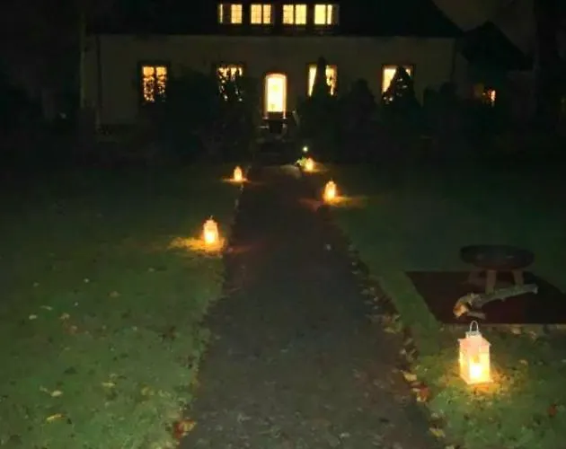 Dr. Mueller Nyaraló *